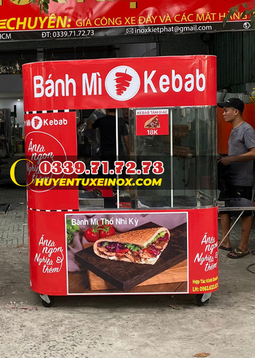 xe bánh mì Doner Kebab