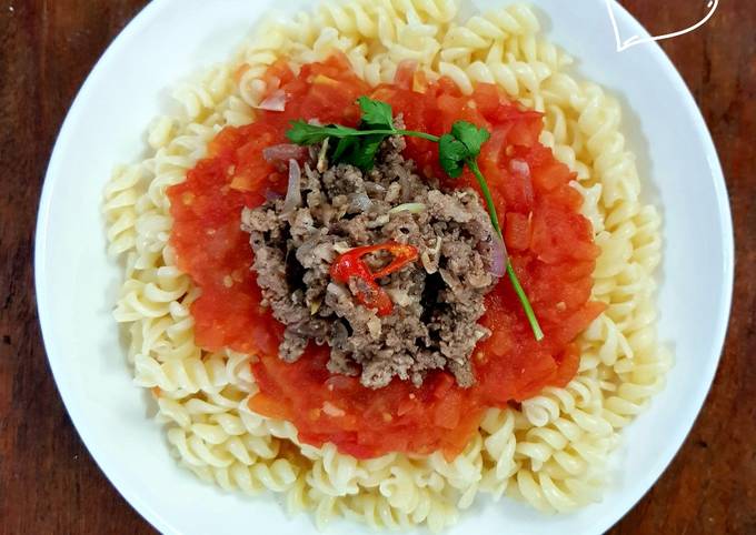 Cách nấu nui thịt bằm cà chua